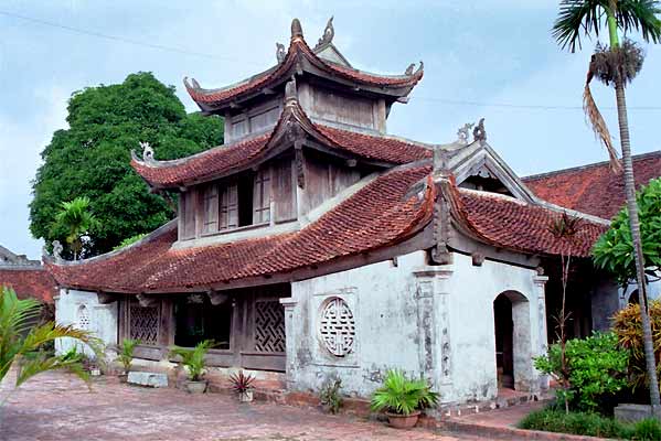 Tính Phật, tính thiện trong ngôi chùa Việt (24/5/2018)